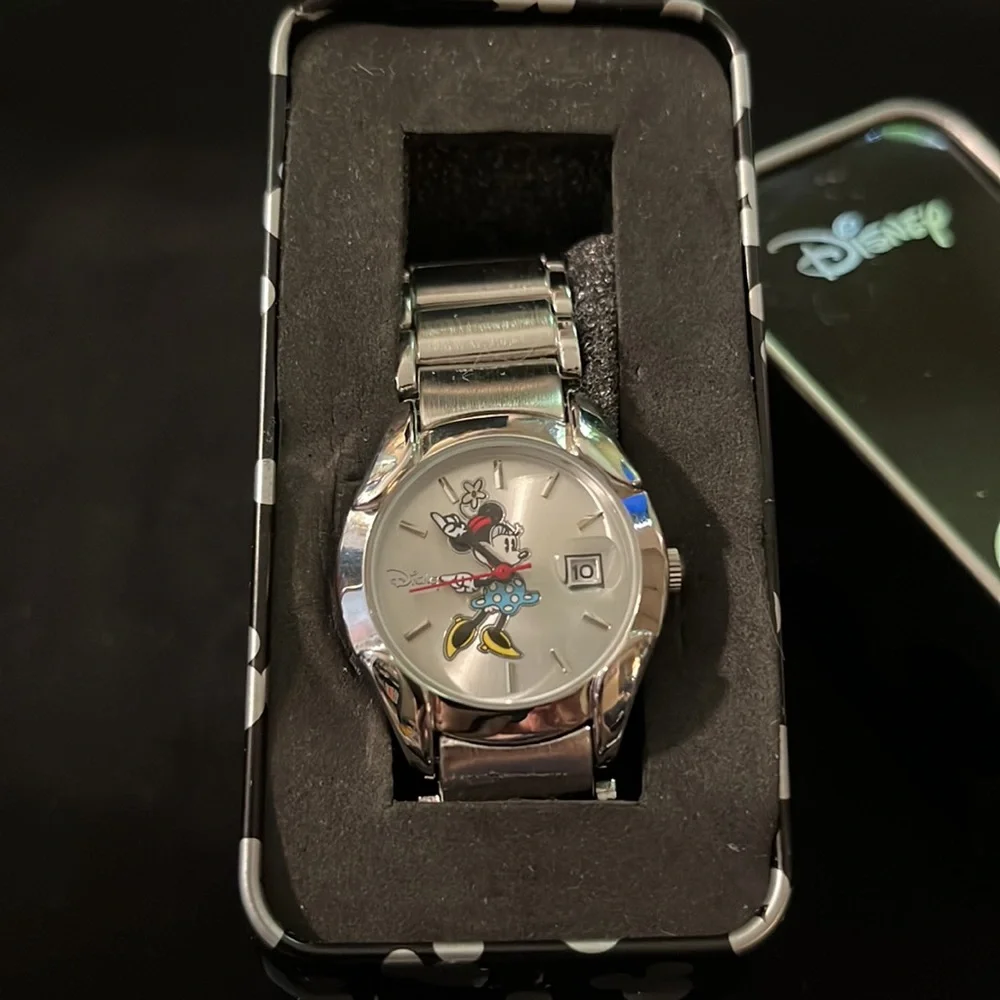 Vintage Disney Minnie Mouse Accutime watch - Picture 2 of 5